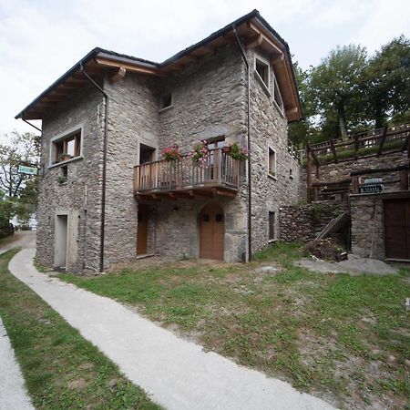Agriturismo L'Eco Morbegno Buitenkant foto